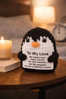 Valentines crochet penguin